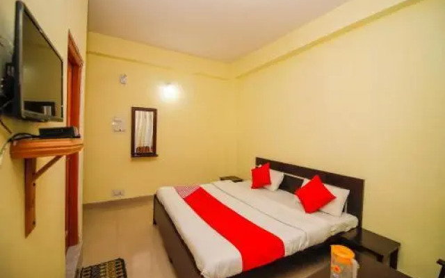 Hotel Cedar View By OYO Rooms