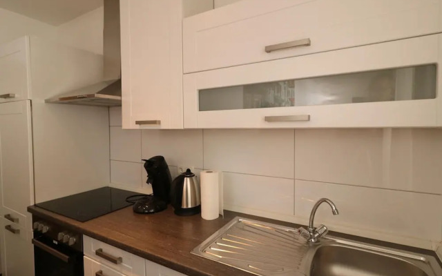 Central Apartment Near the Trade Fair