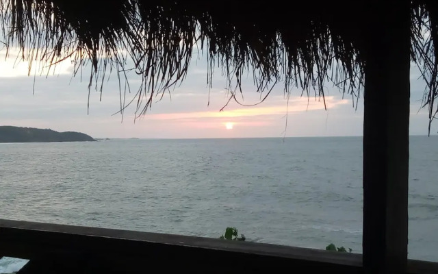 Busua Paradiso Beach Resort