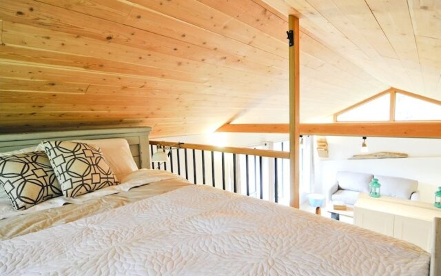 Nectar Yoga B&B Bowen Island
