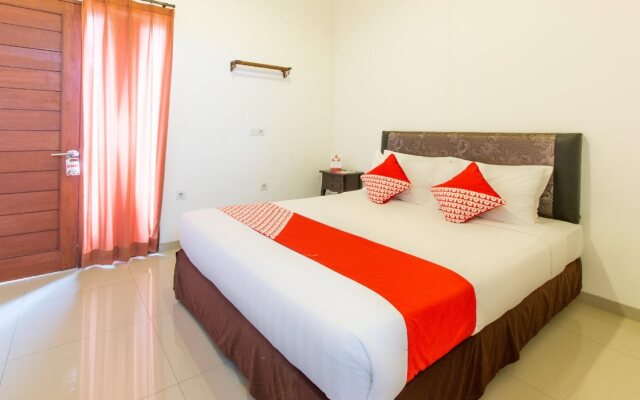 OYO 401 The Frog Homestay Sanur