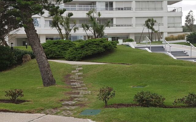 Dpto 6 personas FRENTE AL MAR-