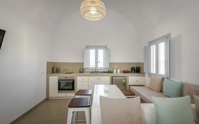 DS Traditional Villas Santorini Island