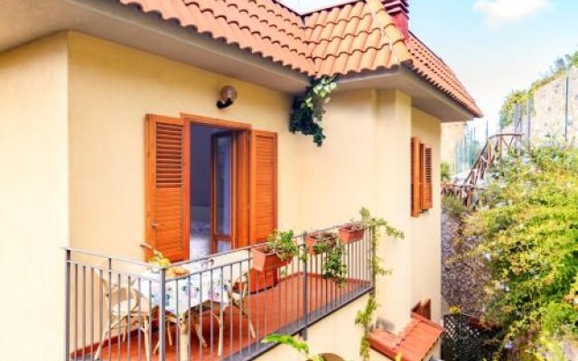 Sorrento Villa With Garden Sea View