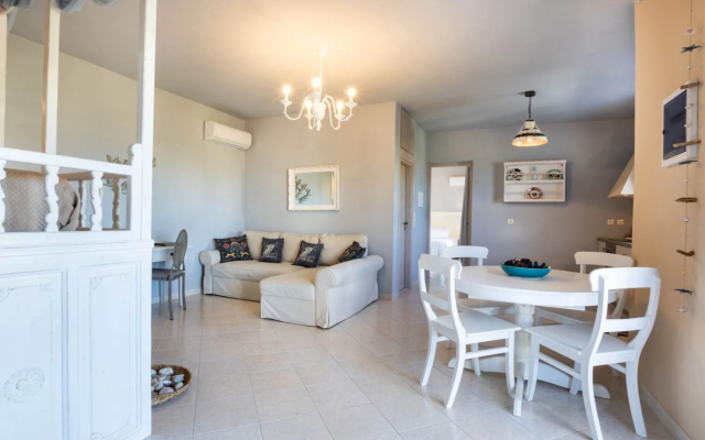 Elaia Villas