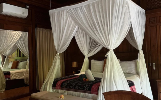 Darta Ubud Joglo Villa by EPS