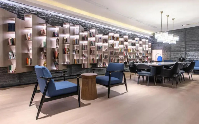 Atour The Tianjin Eye Hotel