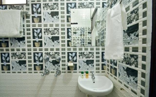 Sunflower By OYO Rooms