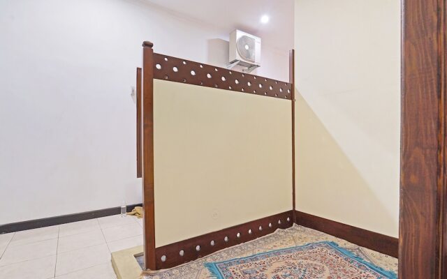 OYO 91342 Tatti Inn Syariah