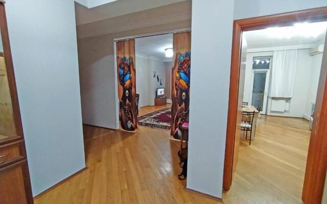One bedroom apartments near Nizami metro