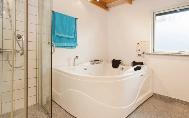 Cozy Holiday Home in Kalundborg With Whirlpool