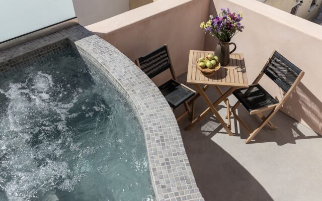 Frescoes Luxury Suites