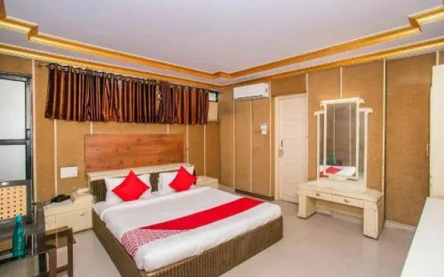 Rajatha Mahal By OYO Rooms