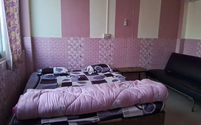 Hotel Shah Paradise