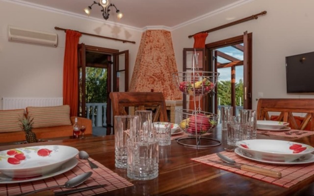 Villa Rose With Private Pool