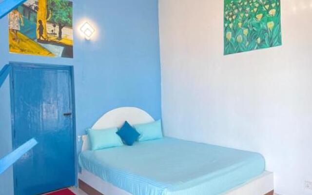 Tsunami Beach Hotel
