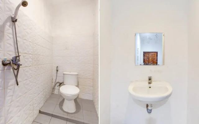 Collection O Jalan Slamet Riyadi Near Kampung Batik Kauman Formerly Hotel Grand Kota