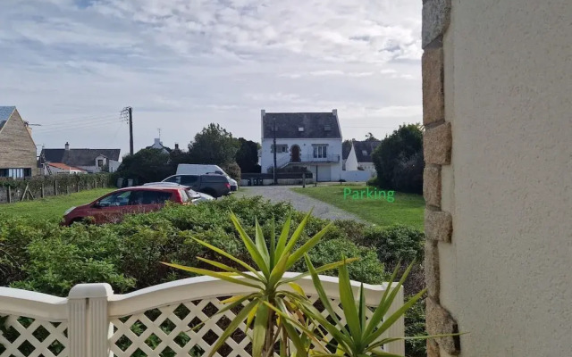 Flat With Direct Beach Access