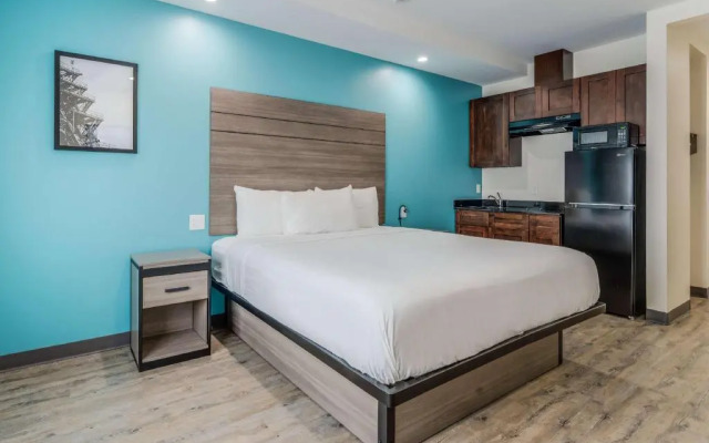 Red Lion Inn & Suites Katy