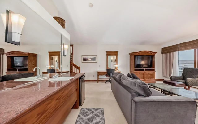 Jasper Inn & Suites by INNhotels
