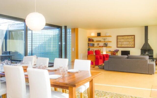 Liiiving In Caminha - Lawny Pool House