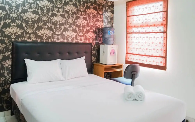 Comfy Studio Apartment at Margonda Residence 2 By Travelio