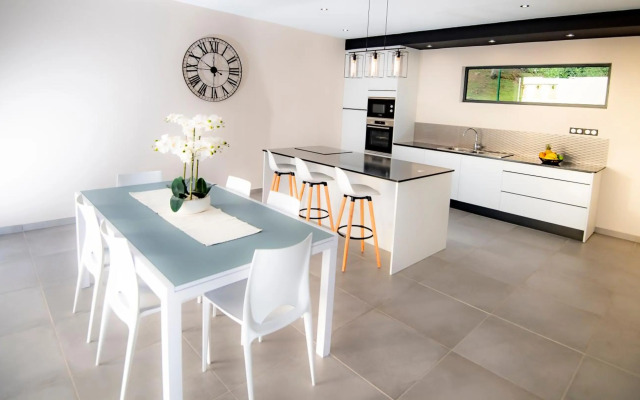 Villa Lembah Giri Villas 5*****