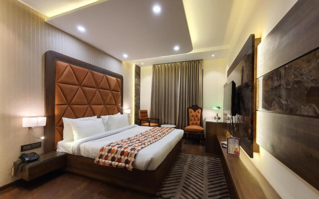 Hotel Makhan Residency