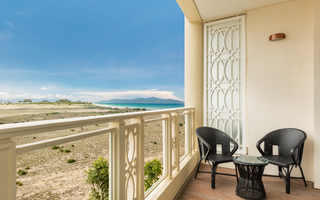 Sheraton Grand Danang Resort & Convention Center
