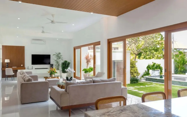 Villa Latima by Villa Finder