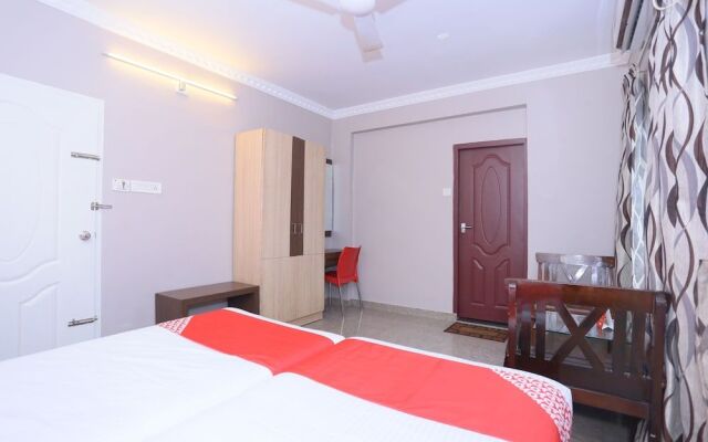 OYO 23116 Gino Tourist Home