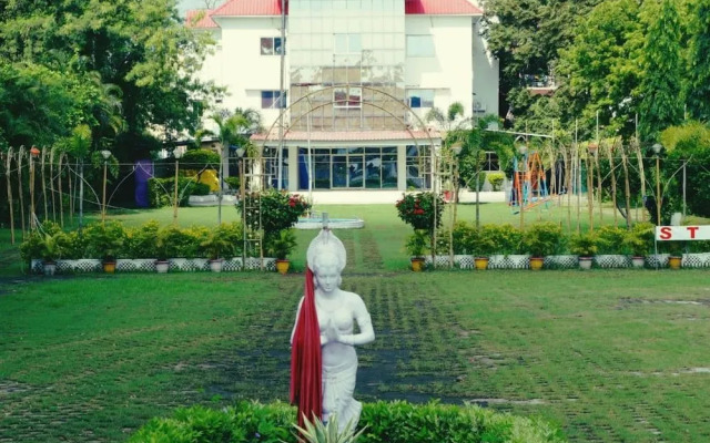 Hotel Vasundhara