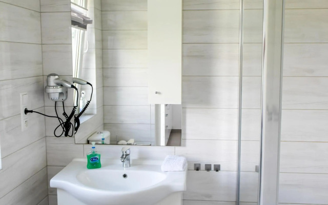 Apartamenty i Domki u Basi