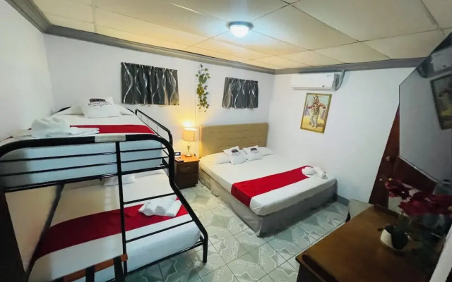 Hostal Clary