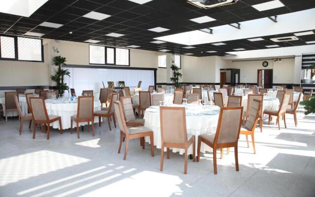 EMSA Palace Hotel