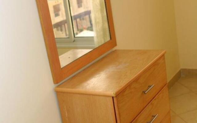 Apartment F in Florenza Khamsin