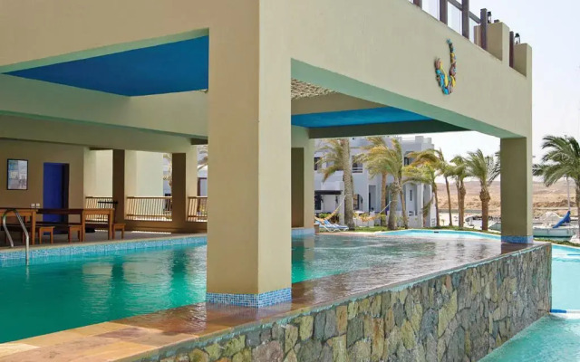 Marina Lodge At Port Ghalib