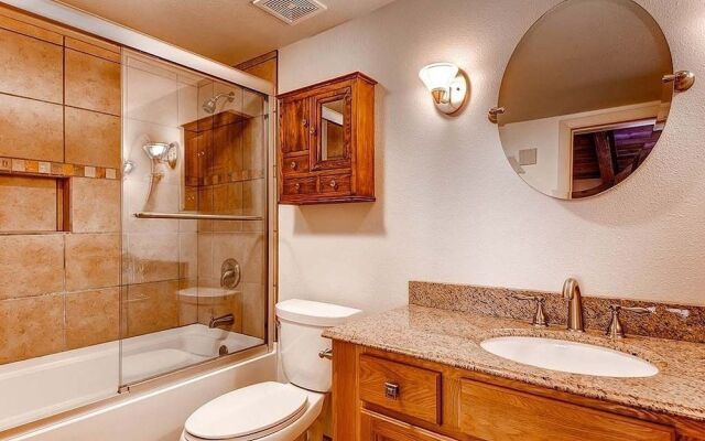 Woodbridge Condos by Snowmass Vacations