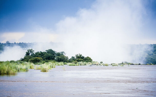 Avani Victoria Falls Resort