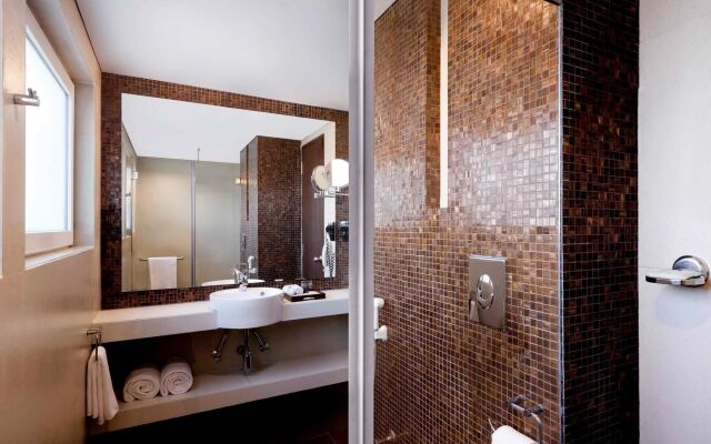 Grand Mercure Vadodara Surya Palace Hotel