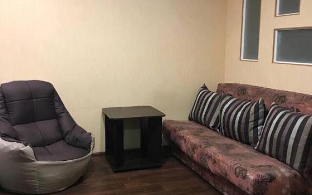 Apartment Geroev Truda