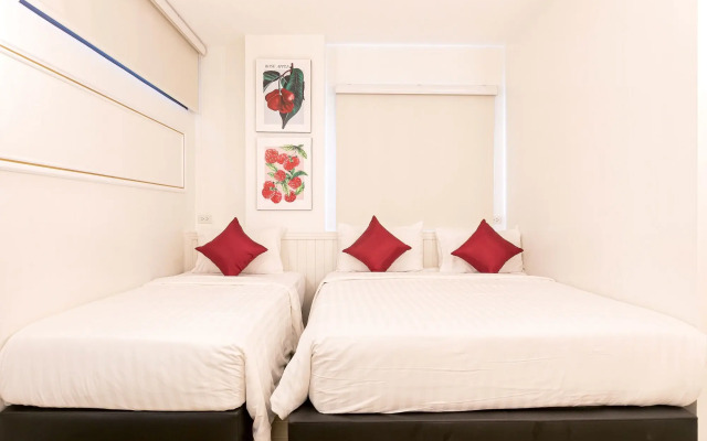 Rose Apple Hotel