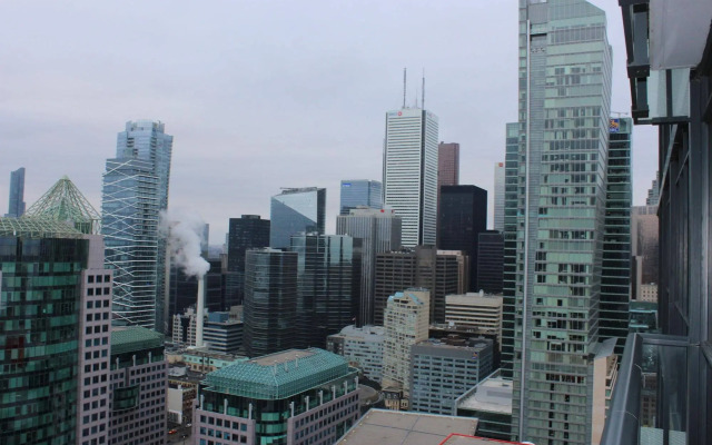 Toronto Rooms and Suites