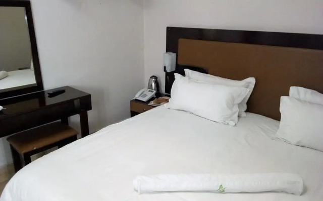 Aabiya Lodge