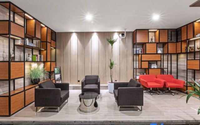 31/2000  Baiyi Hotel (Zhujiang Road Hotel, Mudu ancient town, Suzhou)