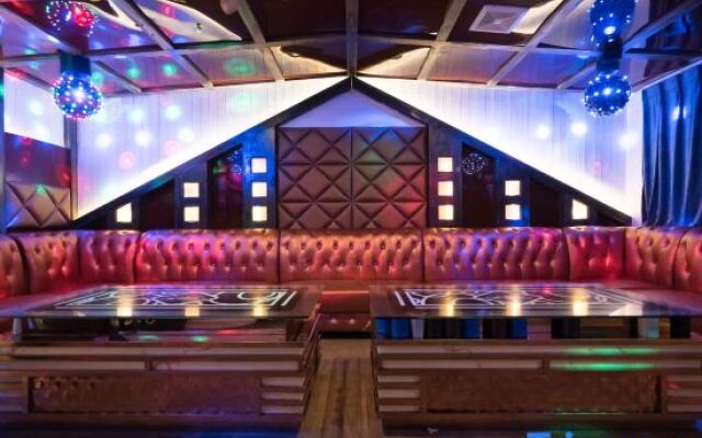 Lisiman Inn (Lijiang Art Club)