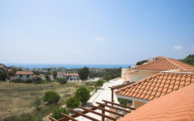 Chloraka Terrace Apartments