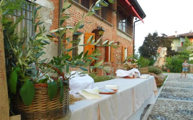 DD Clara Bed And Breakfast