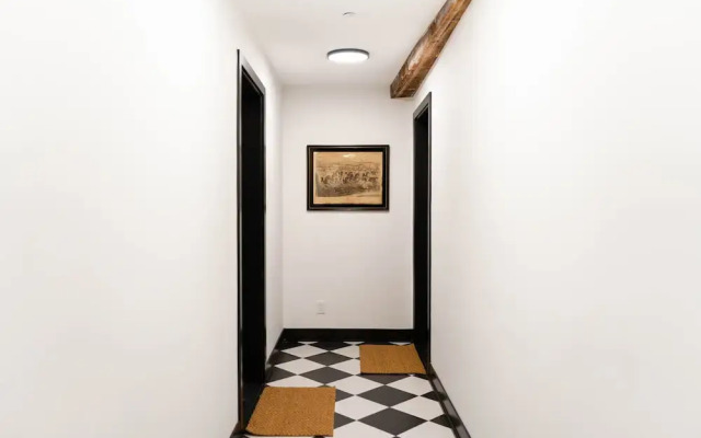 Maison Place Royale by Luxury In Transit