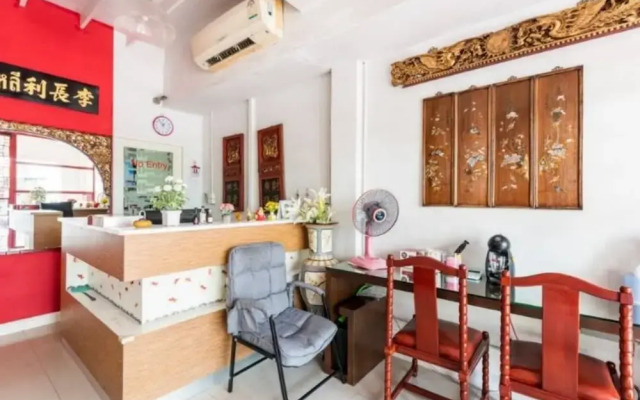 1137 Hostel